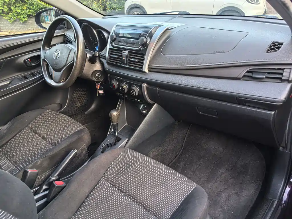 Toyota Vios 2014 — фото 13