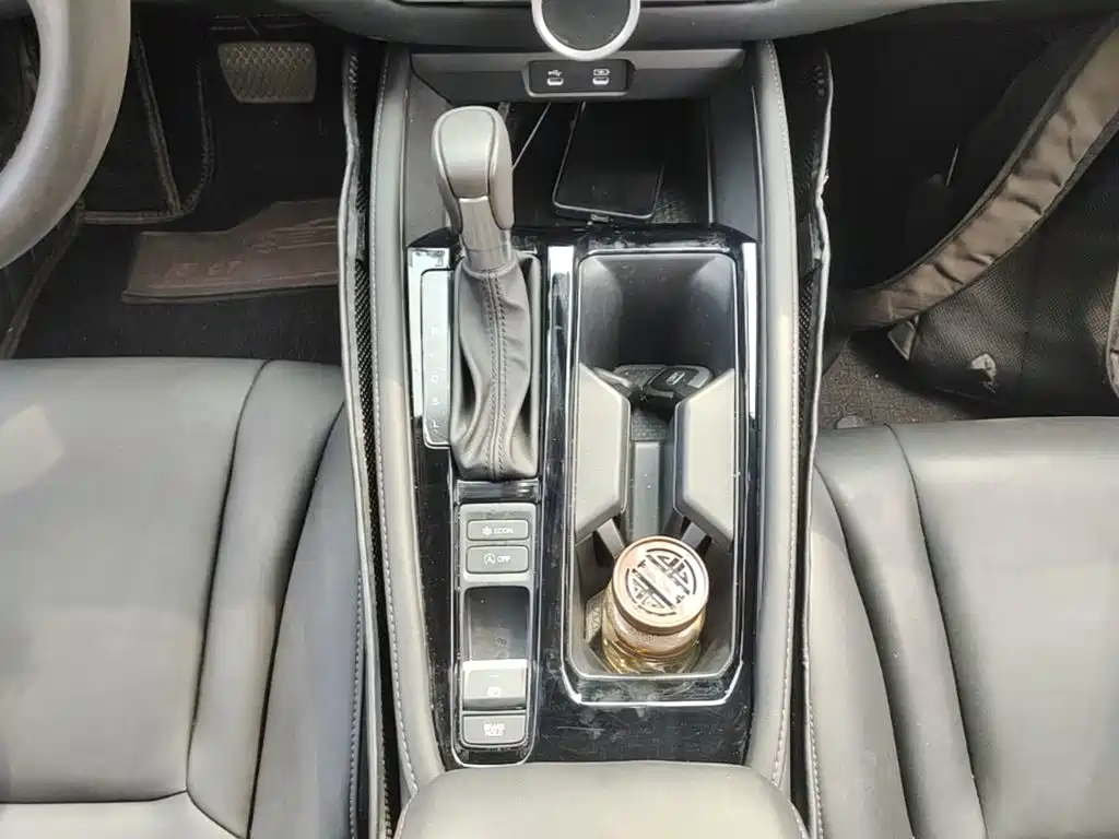 Honda Accord 2024 — фото 10
