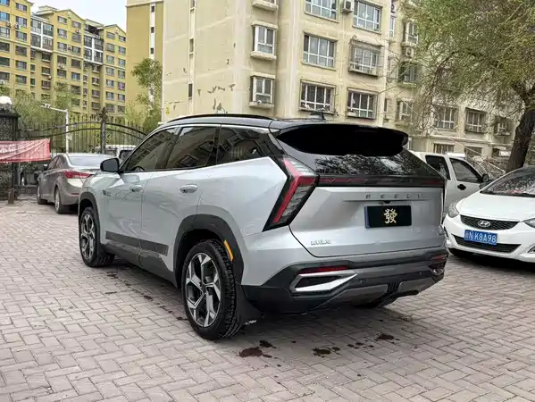 Geely Boyue L 2024