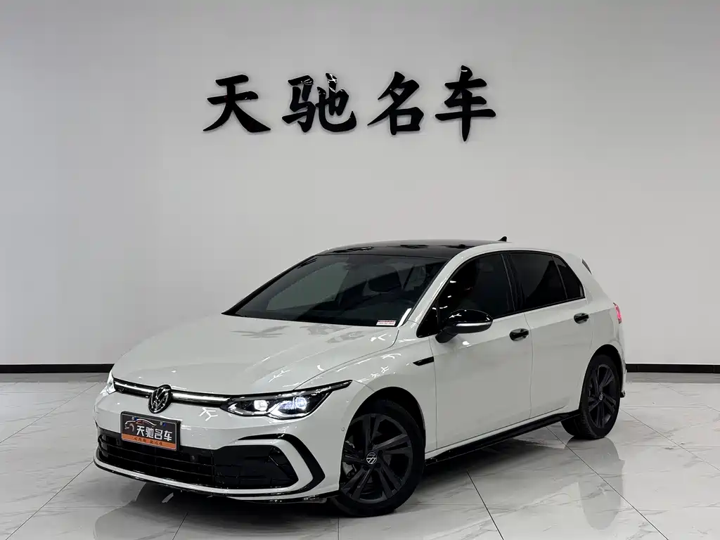 Volkswagen Golf 2024