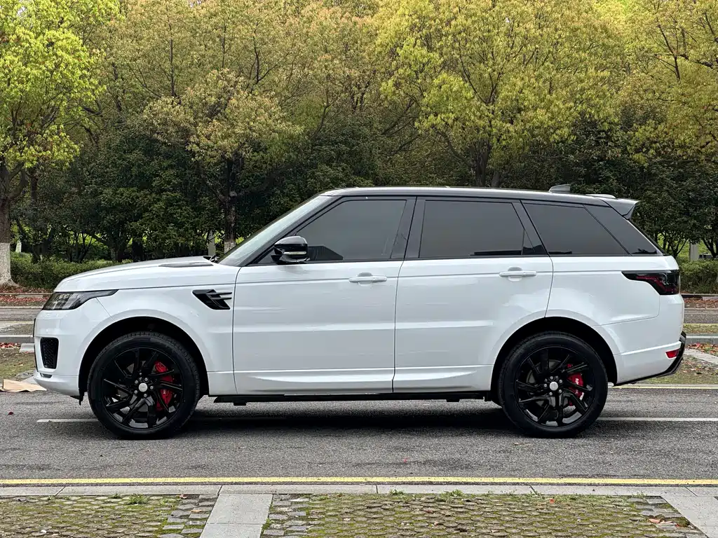Land Rover Sport 2020 — фото 19