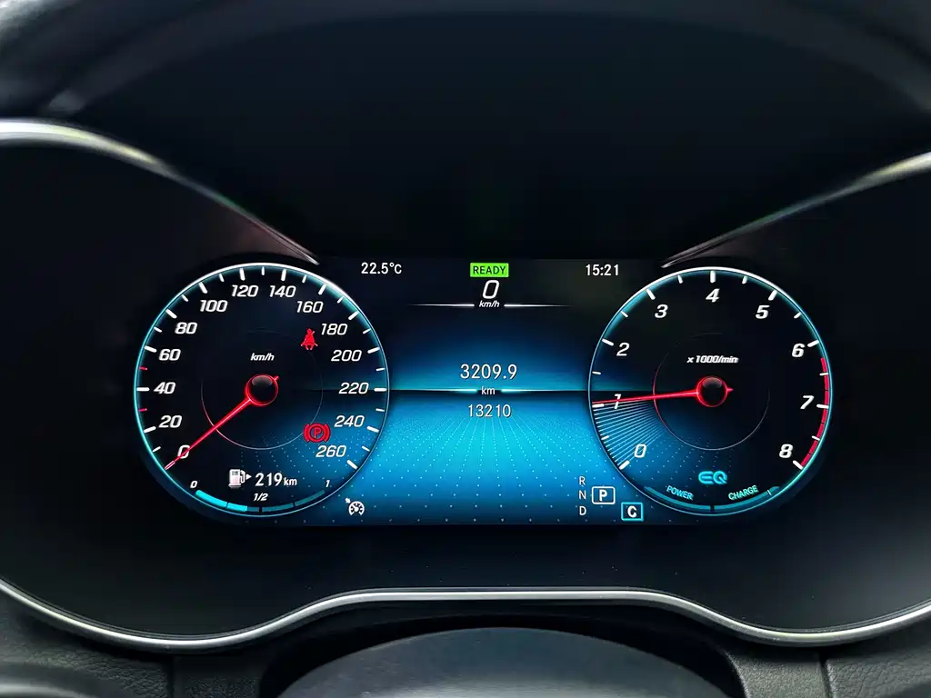 Mercedes-Benz C-Class 2020 — фото 13