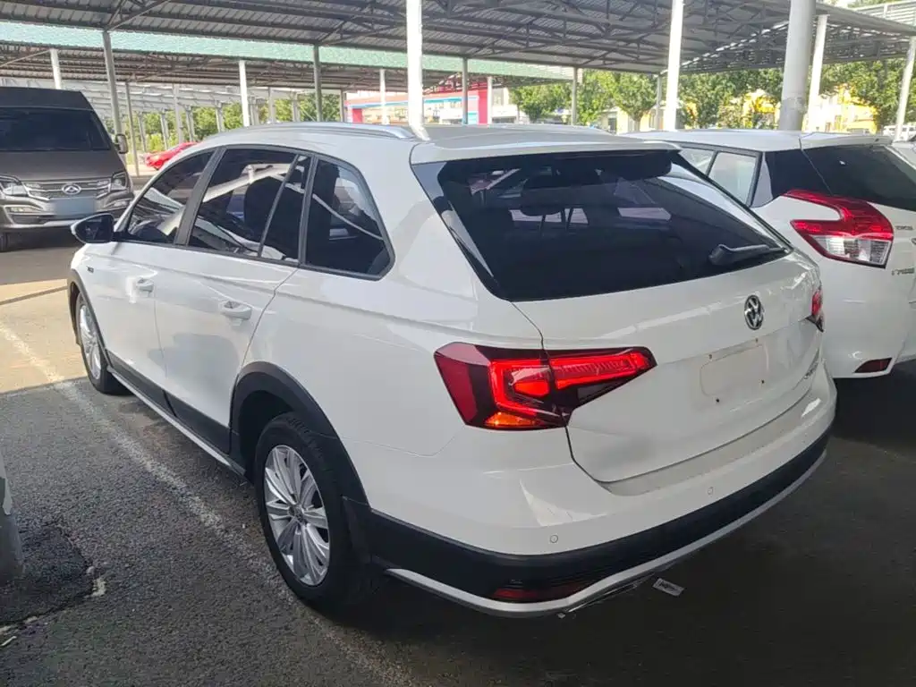 Volkswagen C-Trek 2019