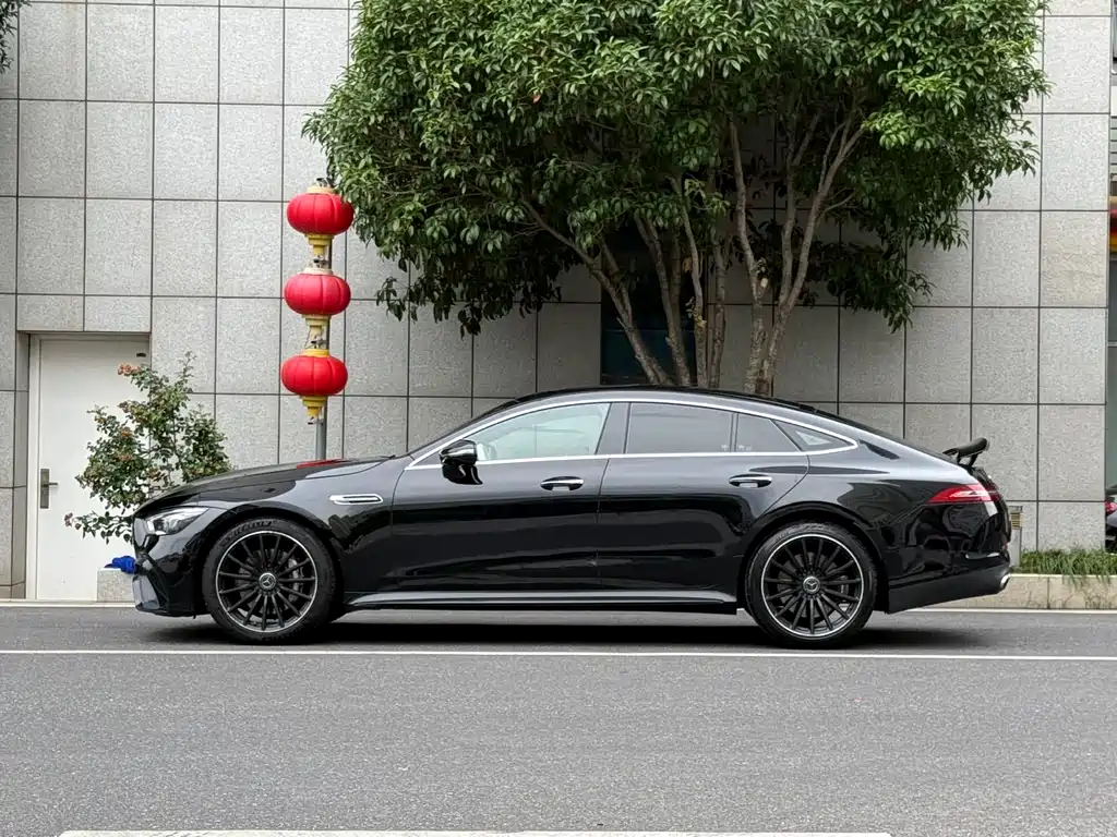Mercedes-Benz AMG GT 2019 — фото 3