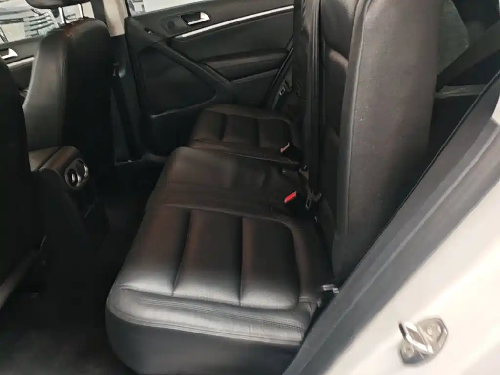 Volkswagen Tiguan 2015 — фото 17