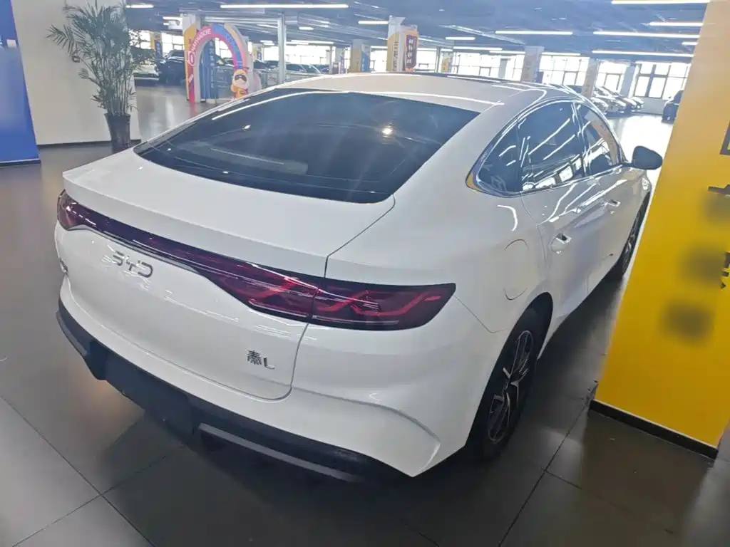 BYD Qin L 2025 — фото 7