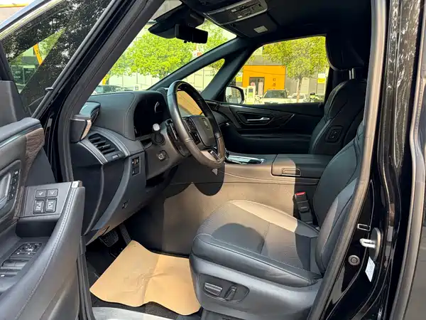 Toyota Vellfire 2025