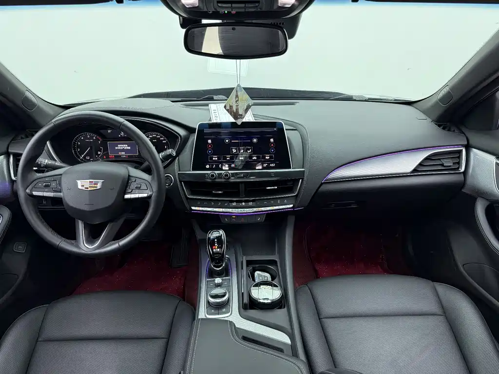 Cadillac CT5 2021 — фото 10