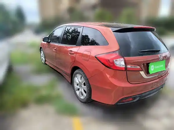 Honda Jade 2015