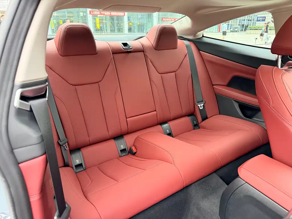 BMW 4 Series 2025 — фото 14