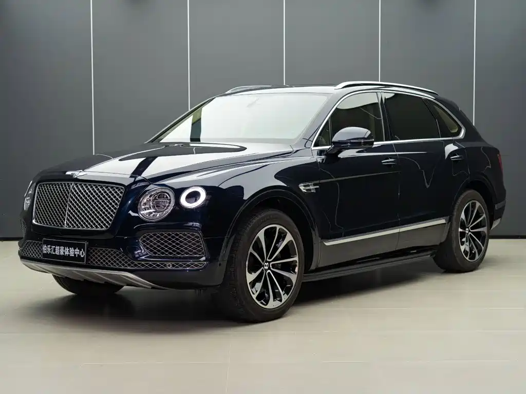 Bentley Bentayga 2020 — фото 1