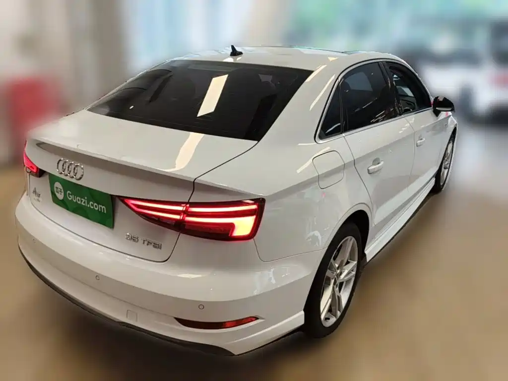 Audi A3 2020 — фото 12