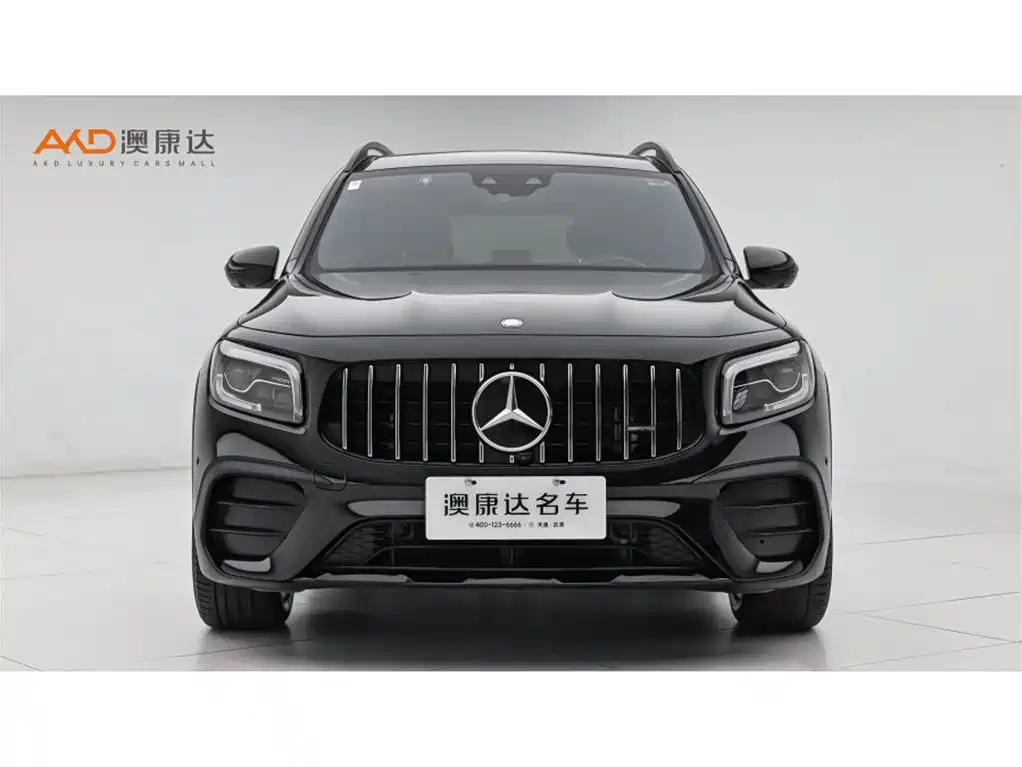 Mercedes-Benz GLB AMG 2024 — фото 2