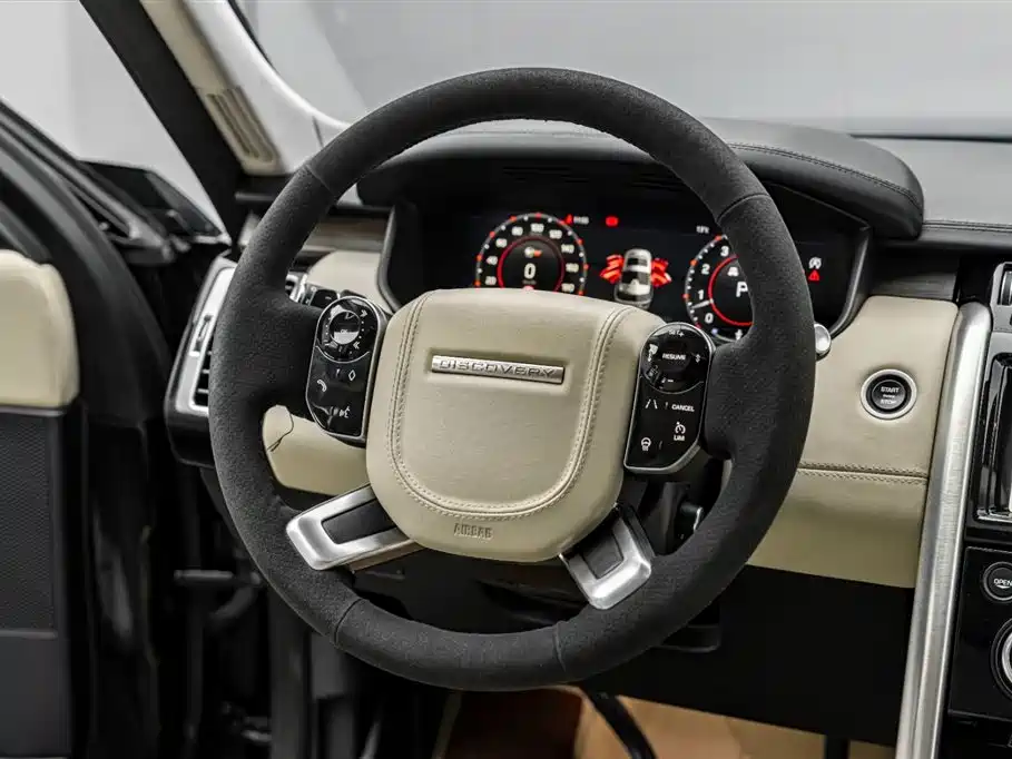 Land Rover Discovery 2019 — фото 28