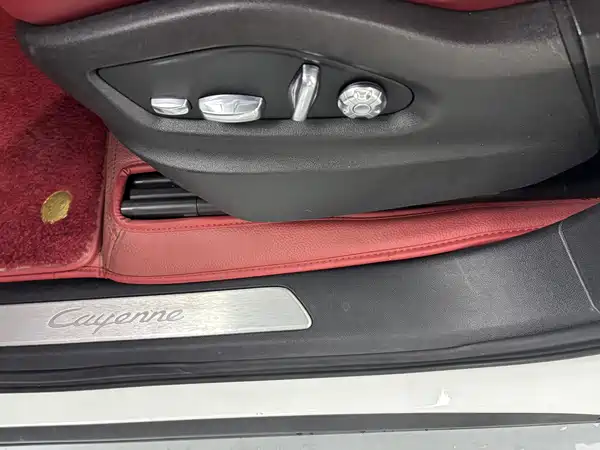 Porsche Cayenne 2019