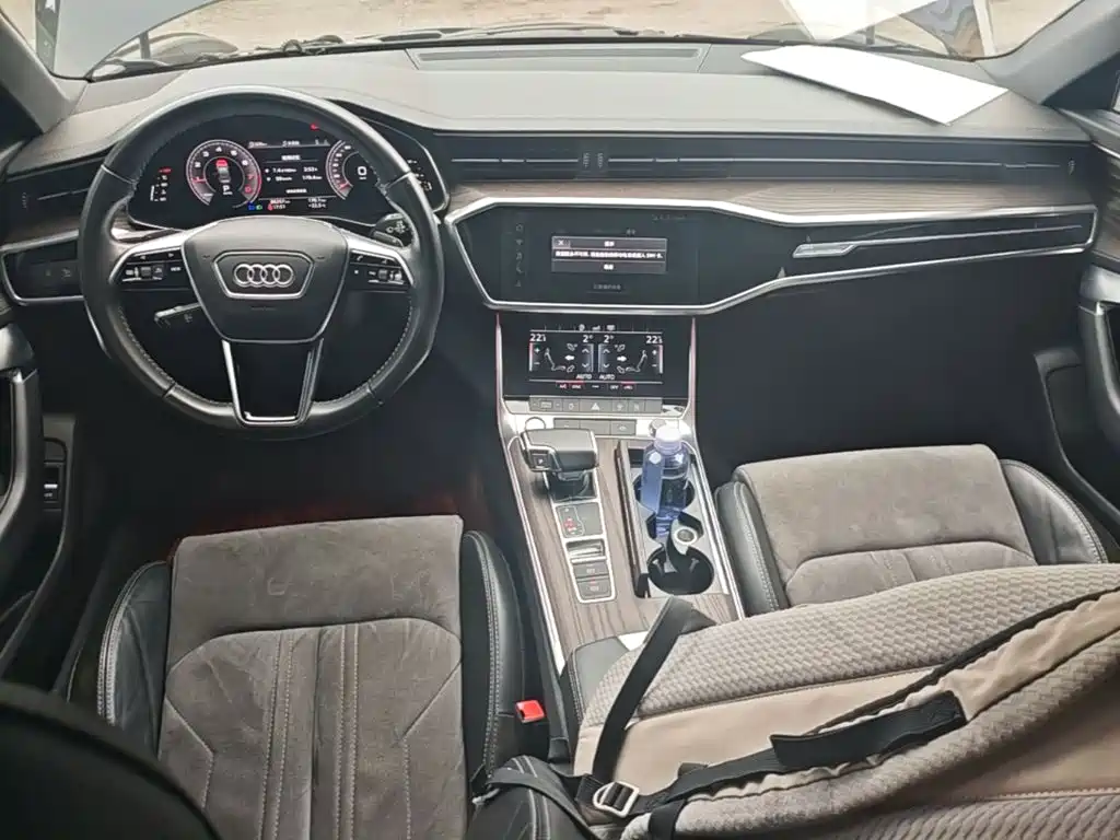 Audi A6L 2020 — фото 10