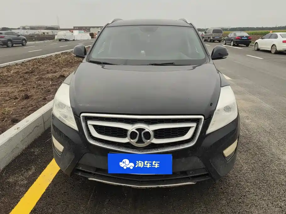 BAIC Shenbao X65 2015 — фото 2