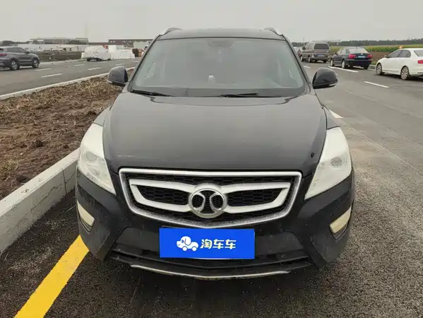 BAIC Shenbao X65 2015
