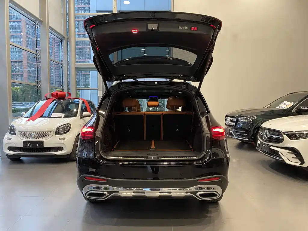 Mercedes-Benz GLC 2023 — фото 19
