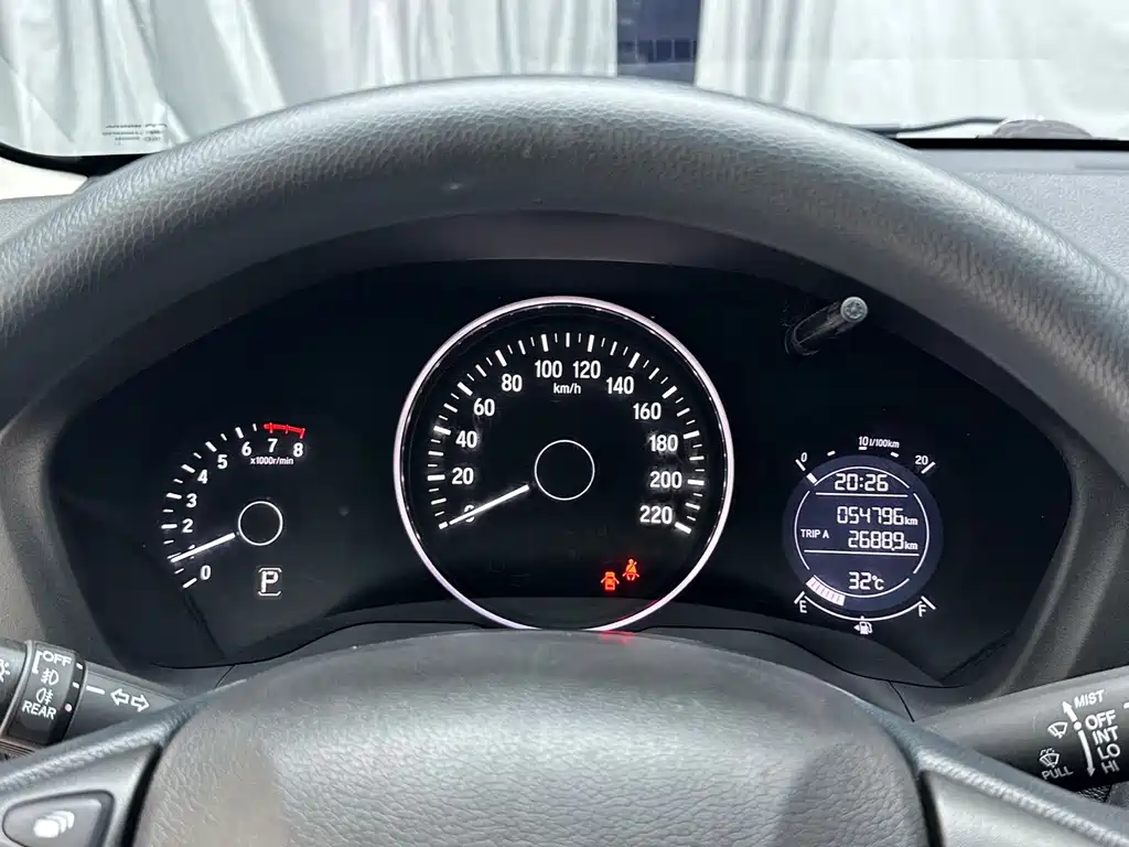 Honda Vezel 2021 — фото 19