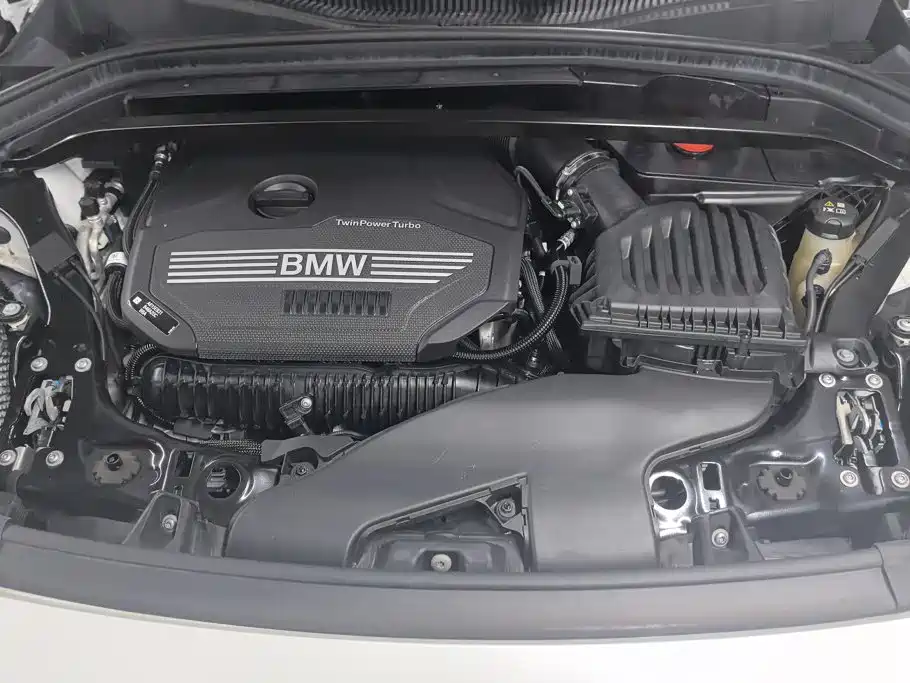 BMW X2 2023 — фото 10