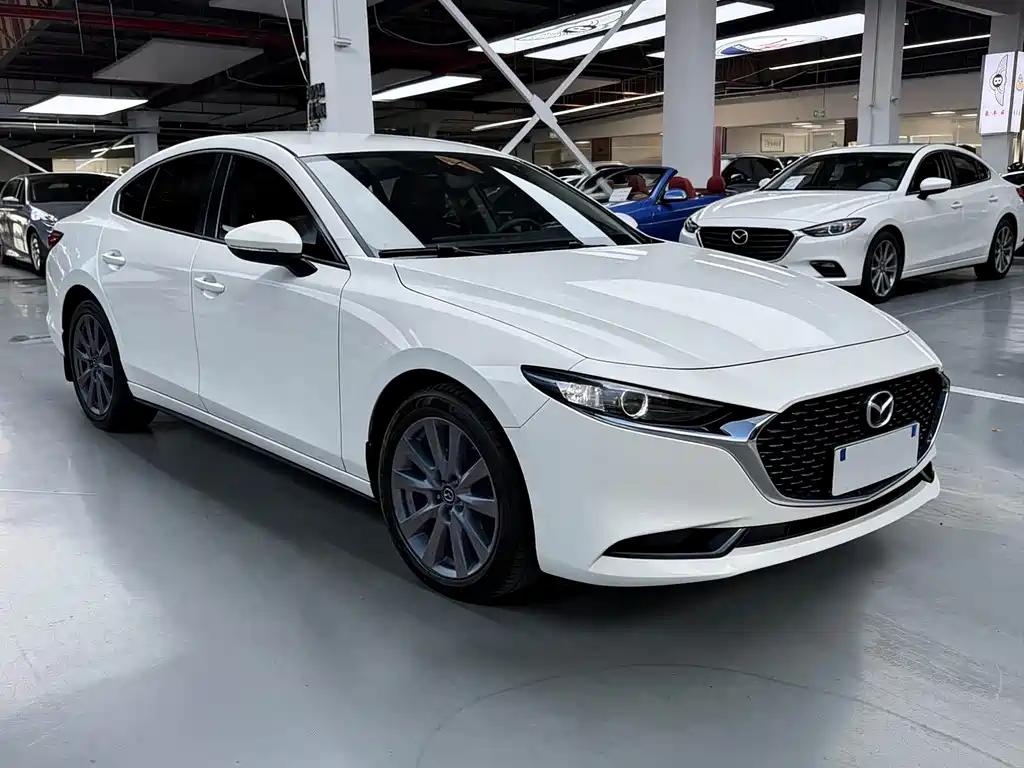 Mazda 3 Axela 2019