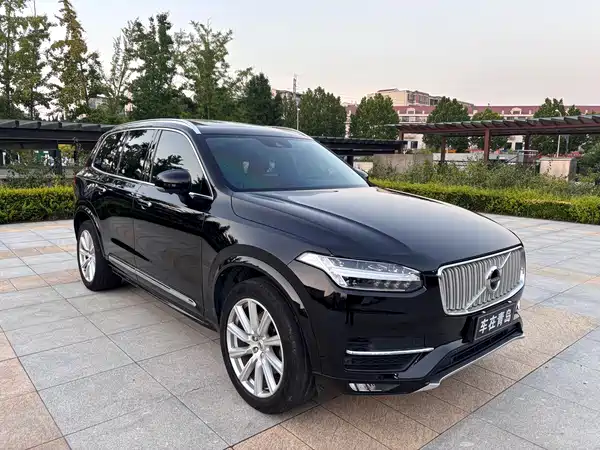 Volvo XC90 2019