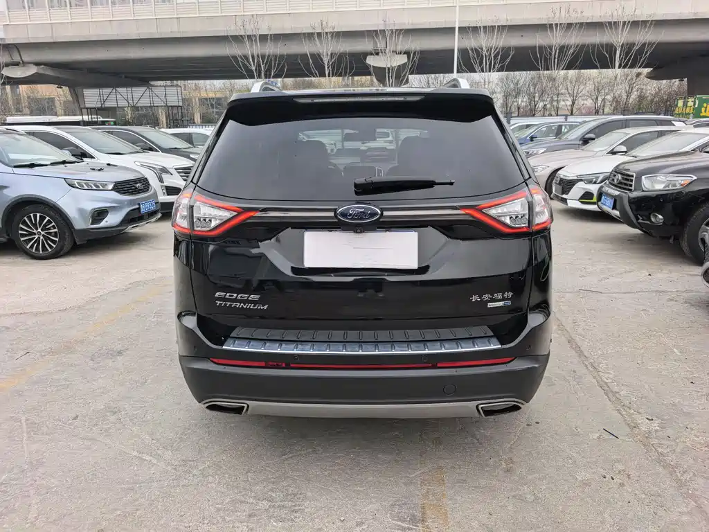 Ford Edge 2015 — фото 8