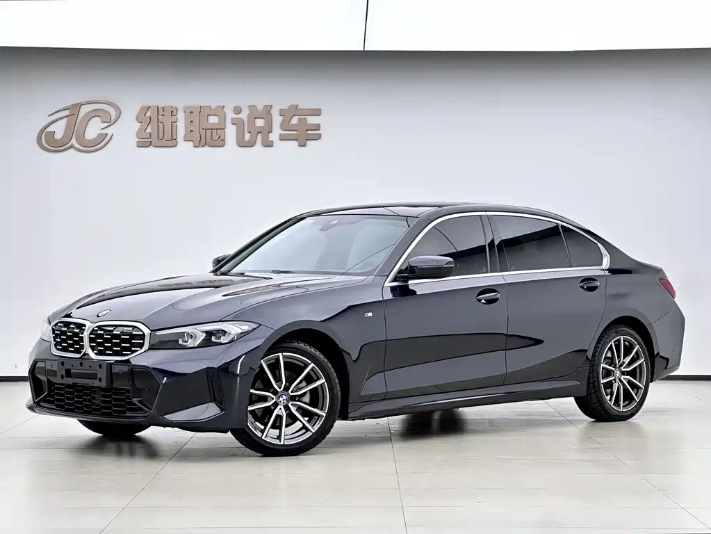 BMW 3 Series 2023 — фото 1