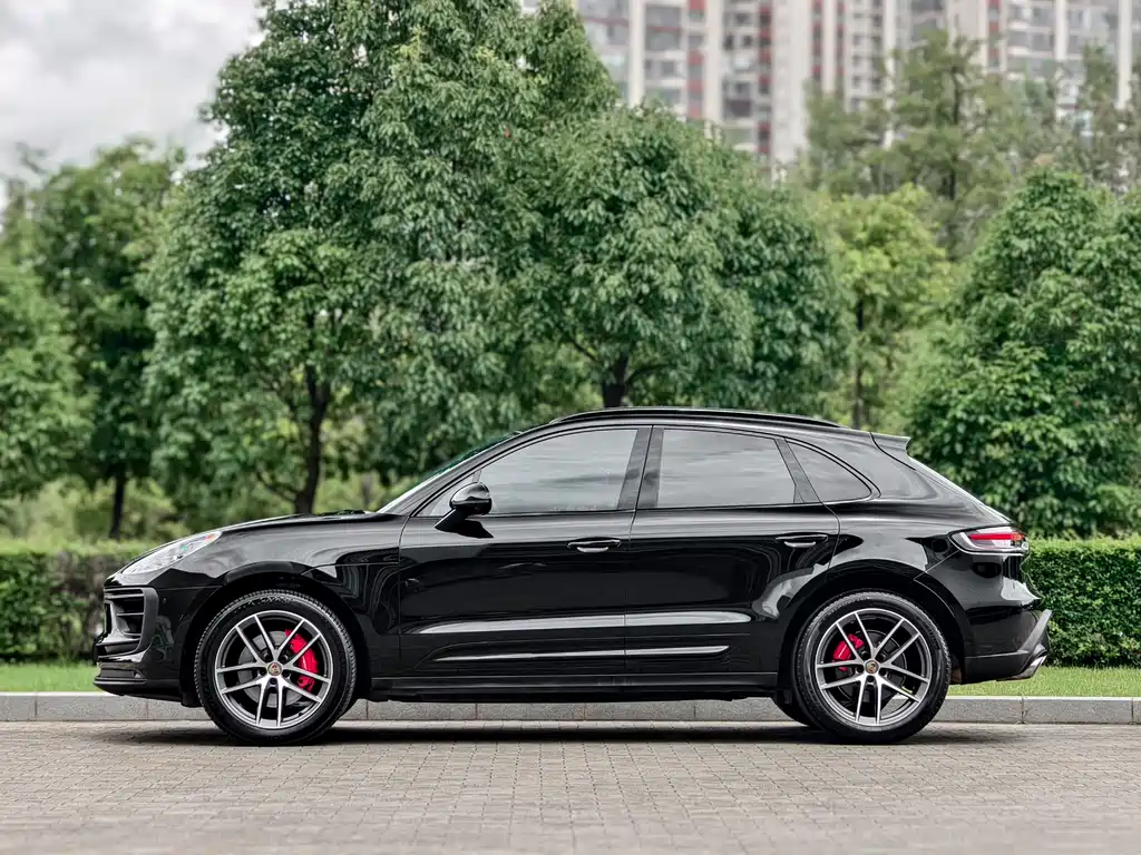 Porsche Macan 2022 — фото 6