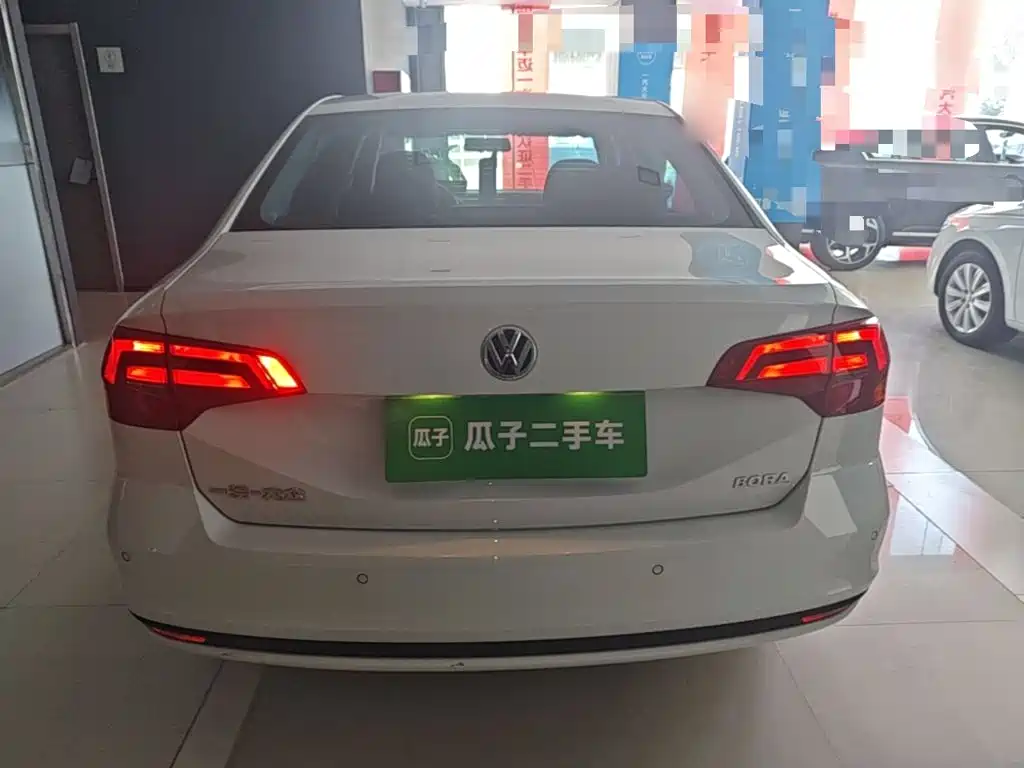 Volkswagen Bora 2023