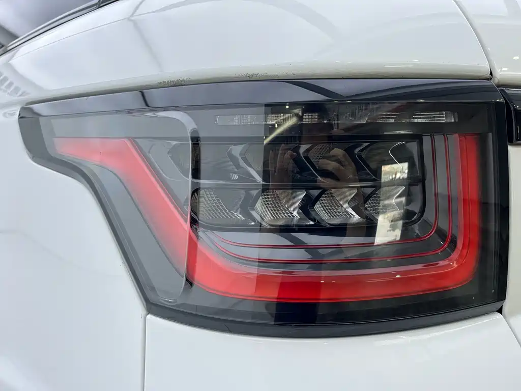 Land Rover Range Rover Sport 2020 — фото 22
