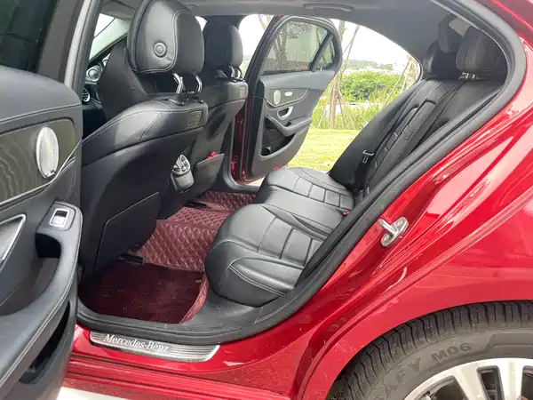 Mercedes-Benz C-Class 2016