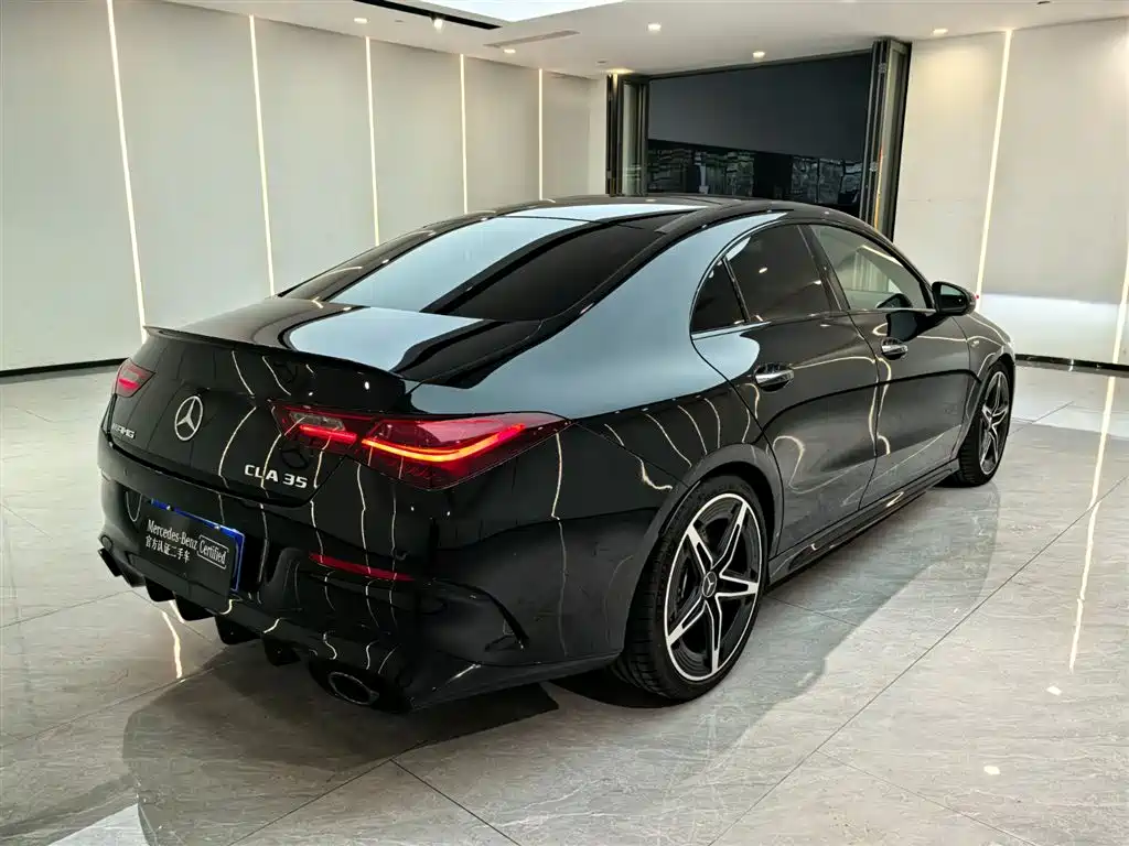 Mercedes-Benz CLA AMG 2025 — фото 8