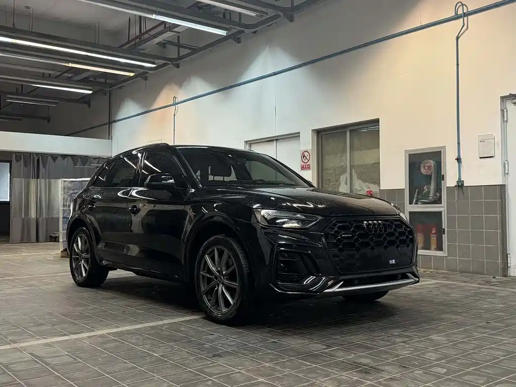 Audi Q5L 2023 — фото 3