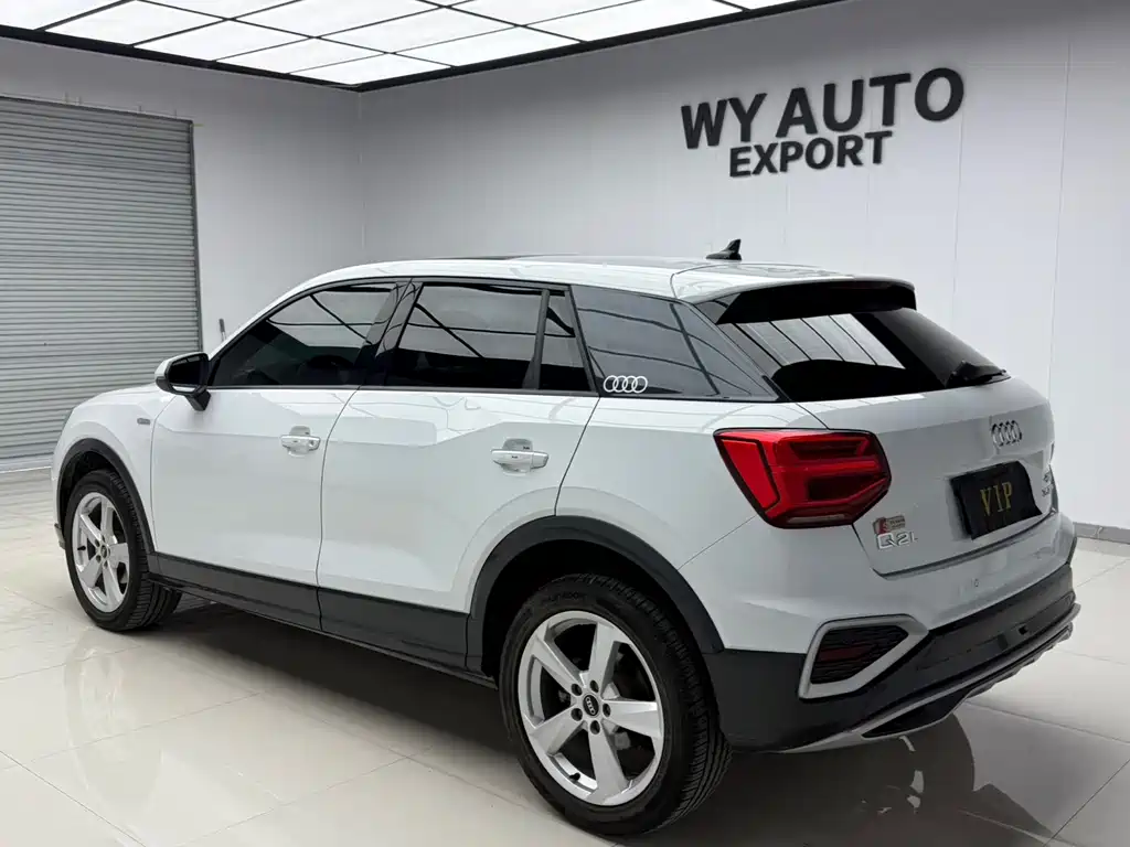 Audi Q2L 2022
