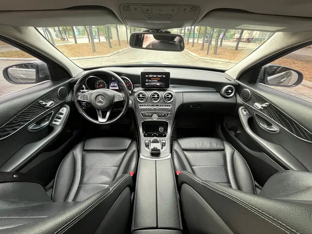 Mercedes-Benz C-Class 2016 — фото 13