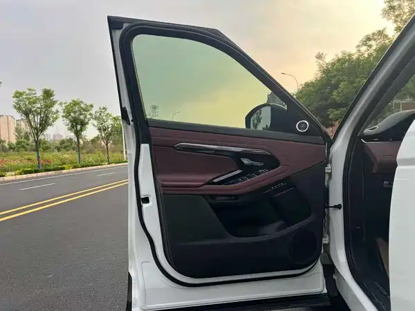 Land Rover Range Rover Evoque 2022