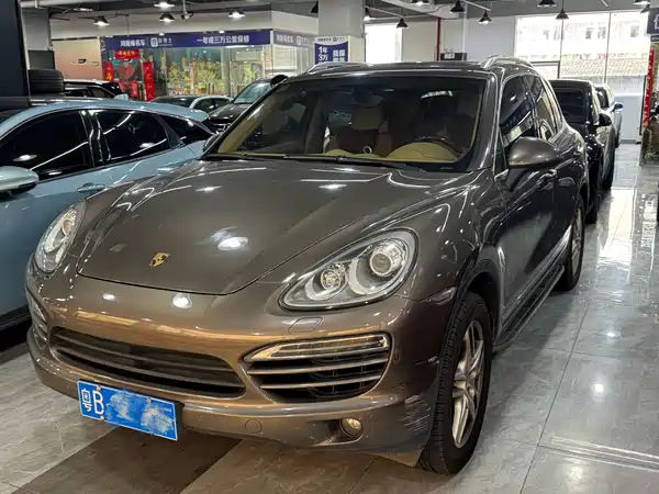 Porsche Cayenne 2014