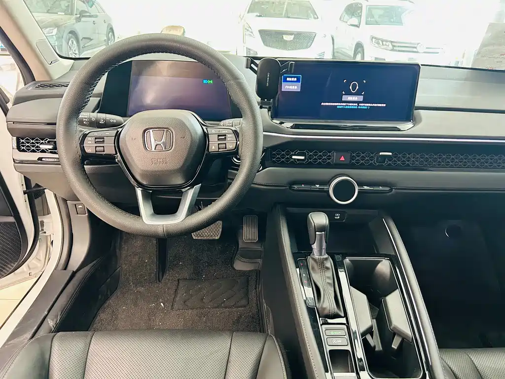 Honda Accord 2024 — фото 12