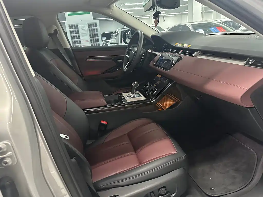 Land Rover Evoque 2023