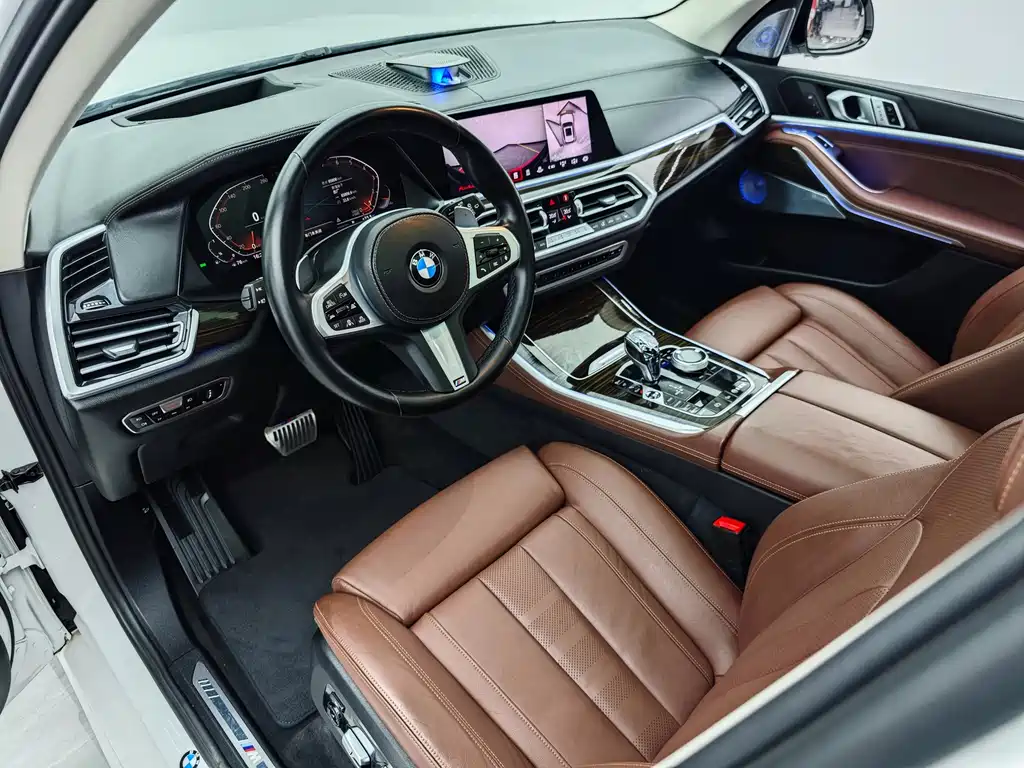 BMW X5 2018 — фото 9