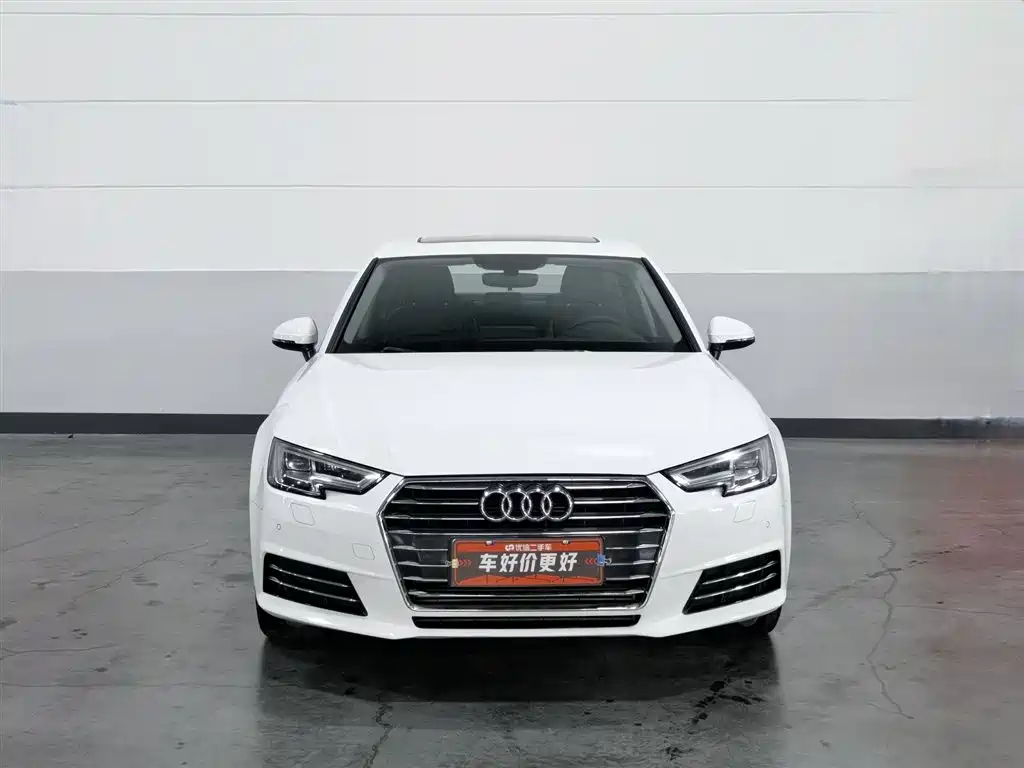 Audi A4L 2017 — фото 3