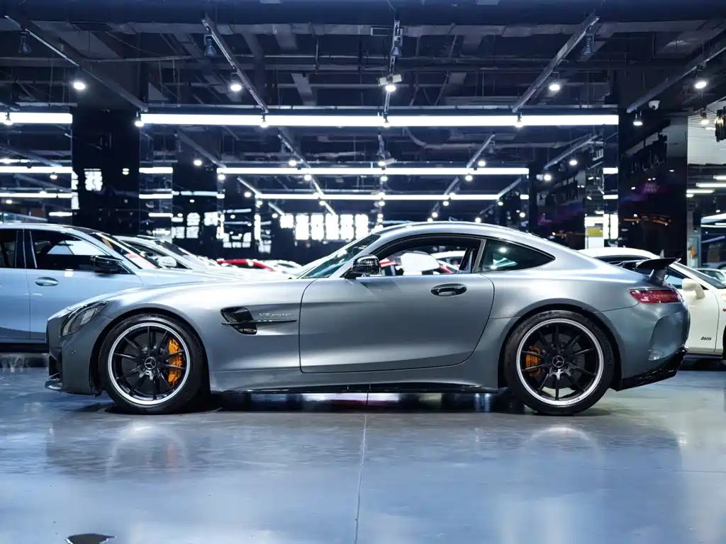 Mercedes-Benz AMG GT 2020 — фото 44