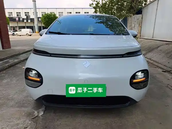 Baojun Yunduo 2024