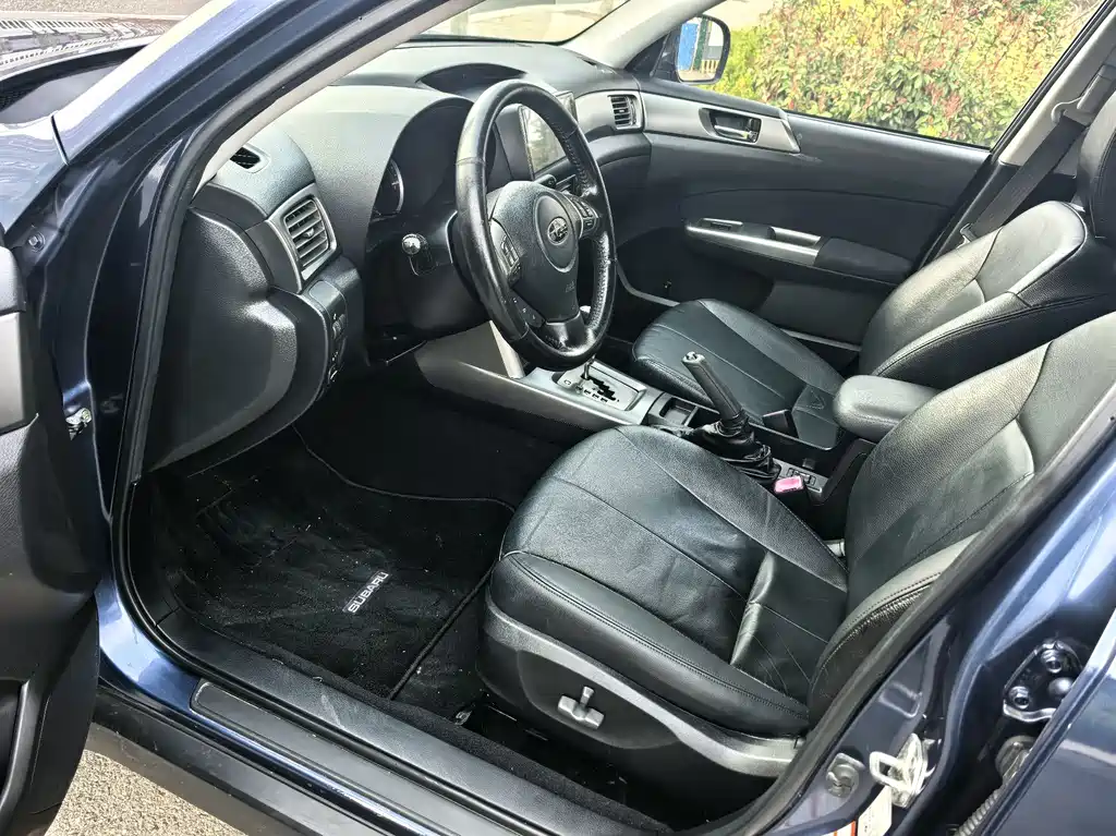 Subaru Forester 2011