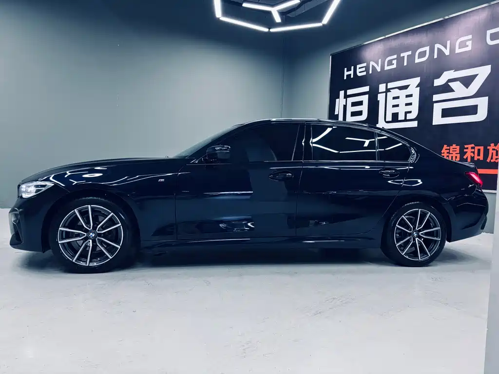 BMW 3 Series 2021