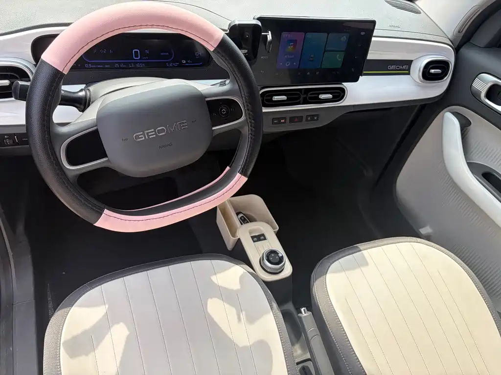 Geely Galaxy Panda 2024 — фото 9