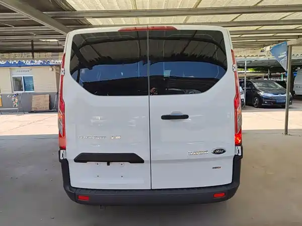Ford Transit 2023