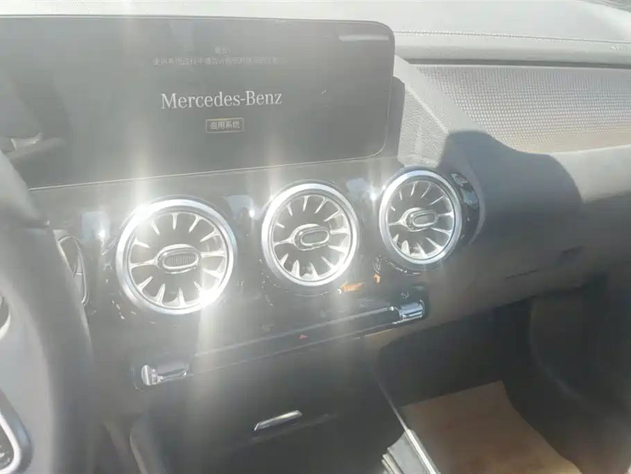 Mercedes-Benz GLA 2022 — фото 13